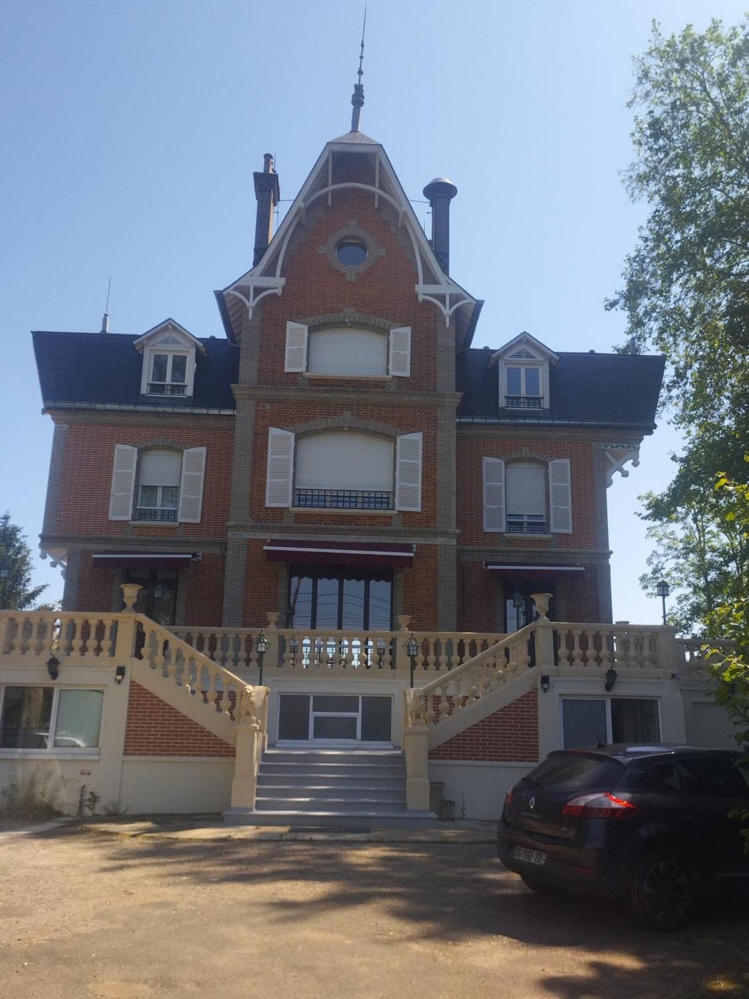 Chambre Au Manoir De L'Onde, Au Bord De L'Yonne, Pres De Sens Villeperrot Exterior photo
